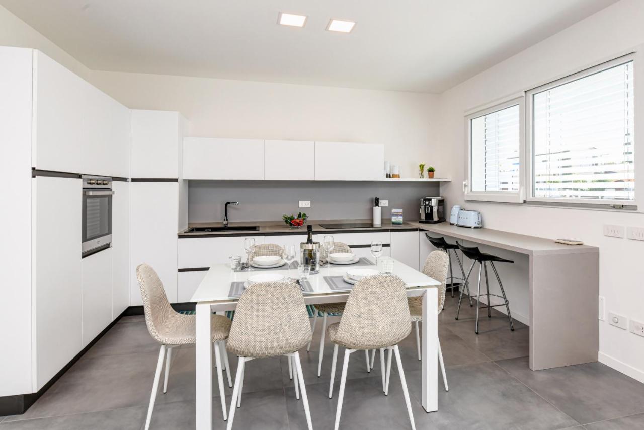 Villette Dolci Luxury Homes Peschiera del Garda Luaran gambar