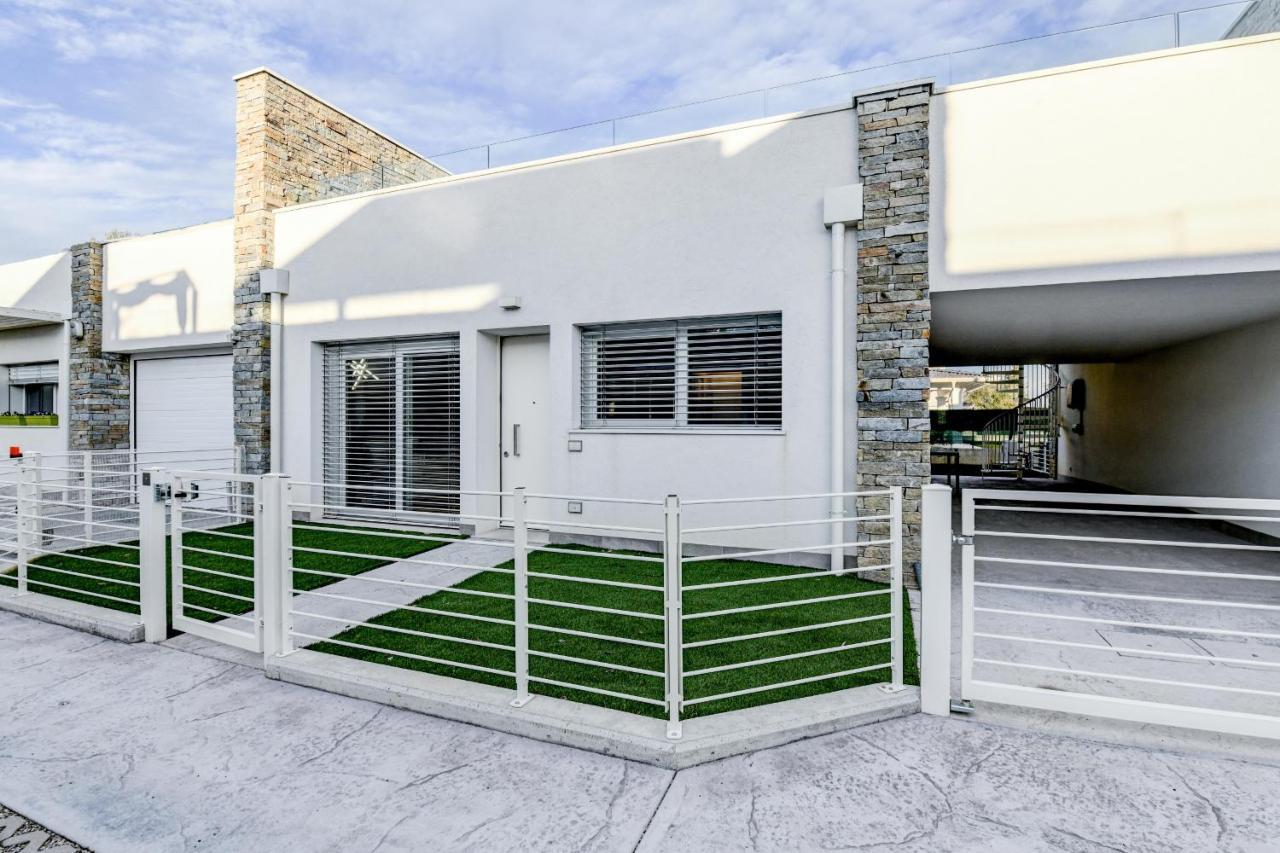 Villette Dolci Luxury Homes Peschiera del Garda Luaran gambar